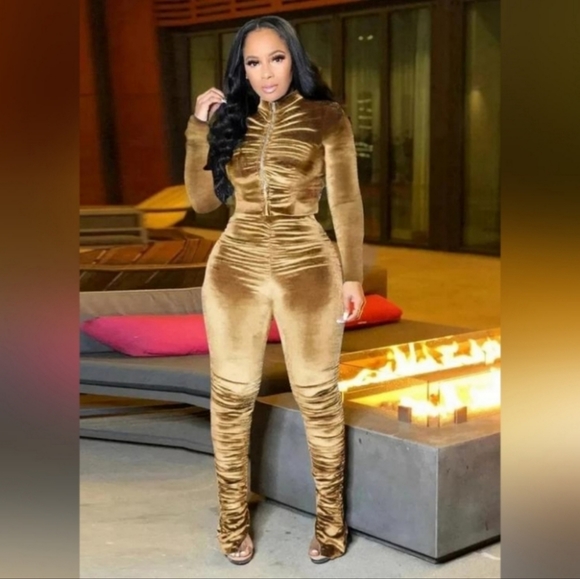 Pants - New Ruched Pants Set